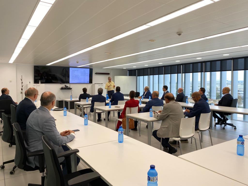 Visita al Aeropuerto Internacional de la Región de Murcia Círculo de